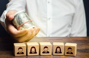 What is the Average Cost Per Hire For New Employees?